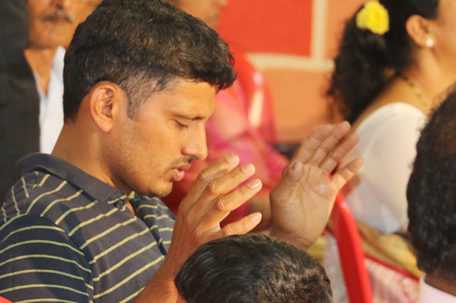 Hundreds Flocked to Anointing Prayer held by Grace Ministry in Mangalore at Prayer Center in Valachil on Friday, Jan 26th, 2018. Also, Life changing testimonies of many of the individuals created a major impact. 